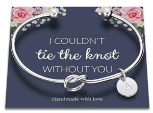 Bridesmaid Gifts : Delight Your Bridal Squad!
