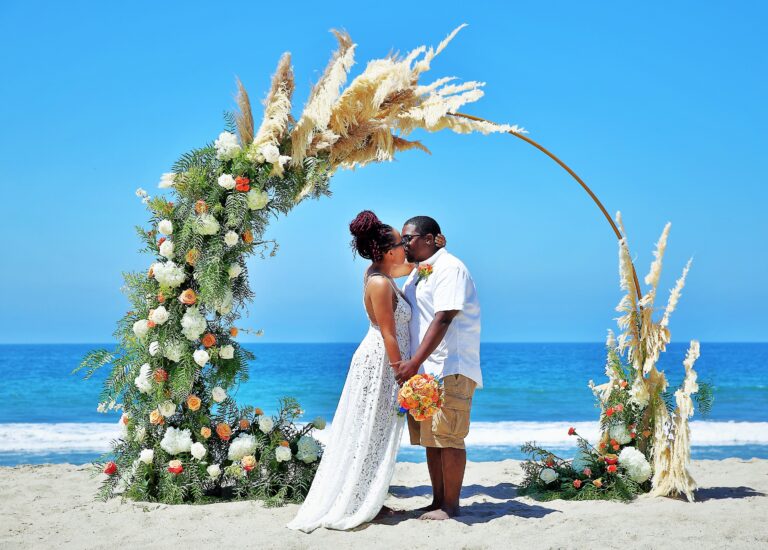 Beach wedding - lot 5 north Santa Monica Veronica Pranzo Events